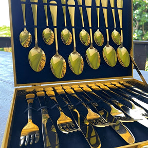 Conjunto de 24 peças de Luxo com Maleta Aveludada - Kelly & Casa